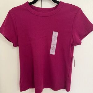 Old Navy Women's Magenta Short Sleeve Tee